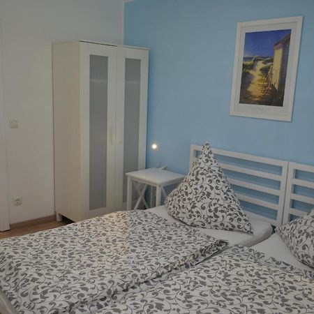 Unterkunft Fuer Arbeiter Und Monteure Gräfrath Exterior foto