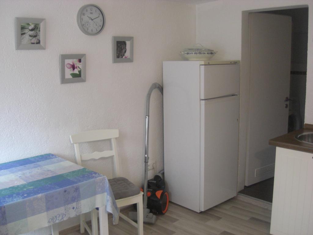 Unterkunft Fuer Arbeiter Und Monteure Gräfrath Quarto foto